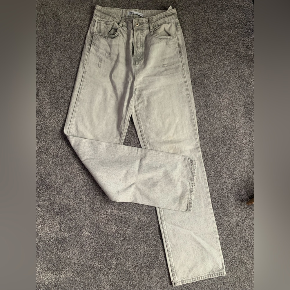 Straight leg grey Zara jeans